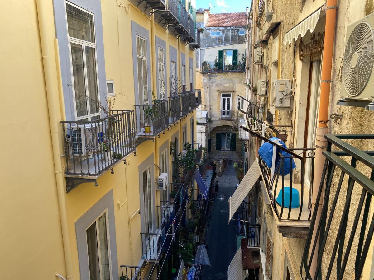 Casa Gioia, Tra Palazzo Reale,Lungomare E Monte Echia Διαμέρισμα Νάπολη Εξωτερικό φωτογραφία
