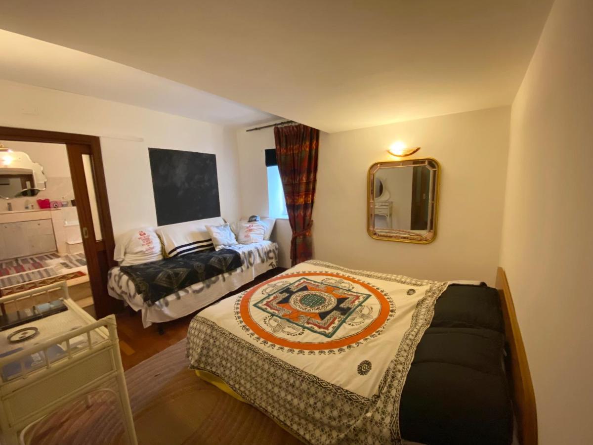 Casa Gioia, Tra Palazzo Reale,Lungomare E Monte Echia Διαμέρισμα Νάπολη Εξωτερικό φωτογραφία